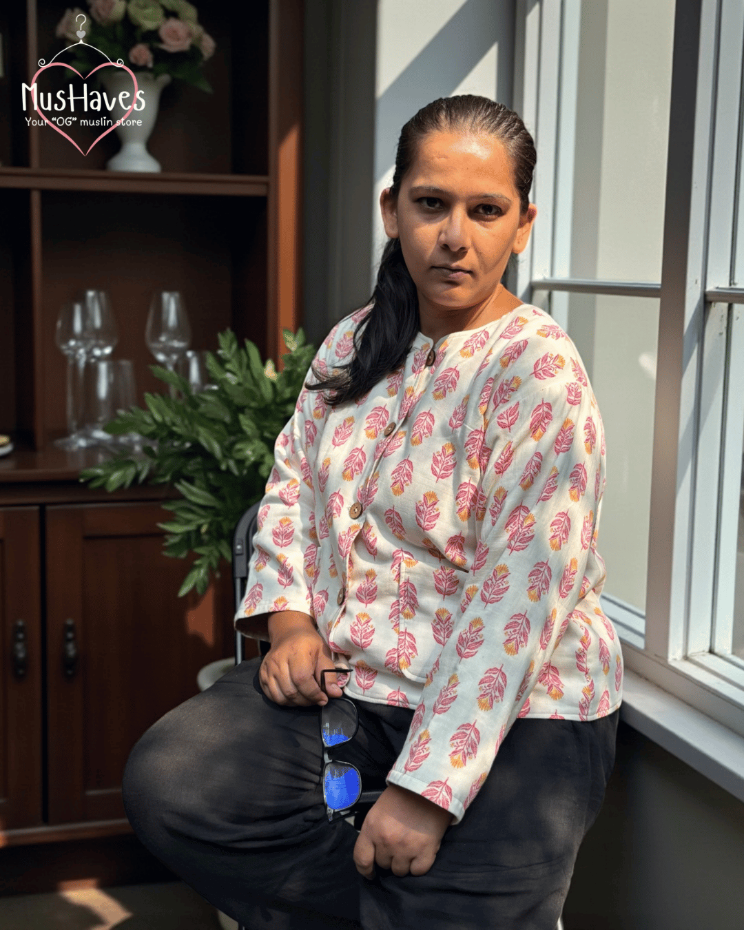 Premium Muslin Jacket | Women | 100% Organic Cotton | Mulmul | 4-Layer | 6-Layers | Reversible | Round Neck | 10°C to 25°C | Red Petal + Beige