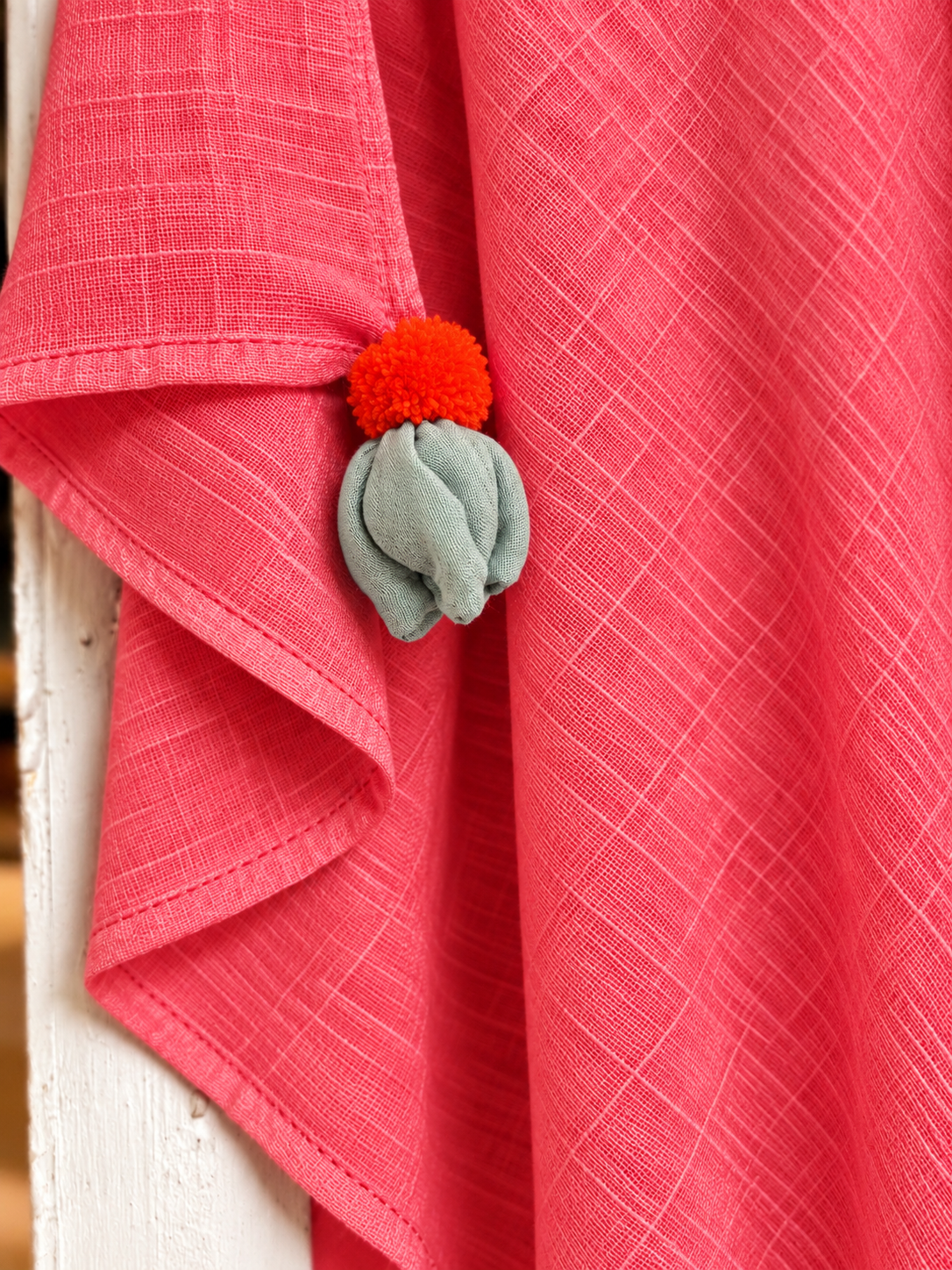 Single Gauze Muslin Stole – Malmal Dupatta with Tassels