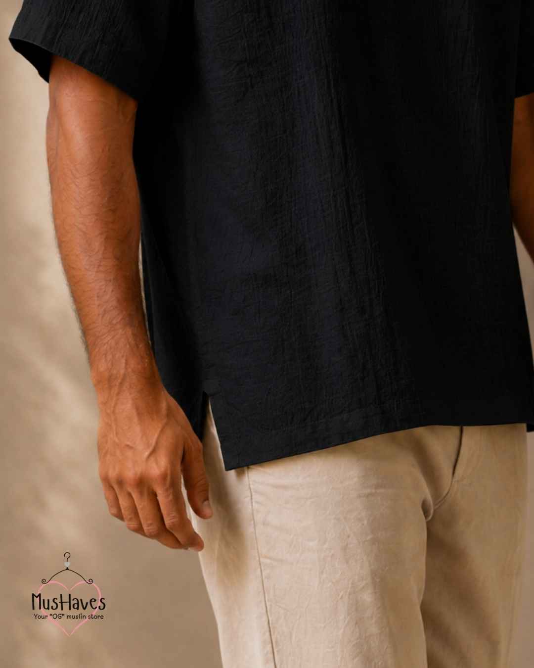 Classic Muslin Notch Neck – Charcoal Black