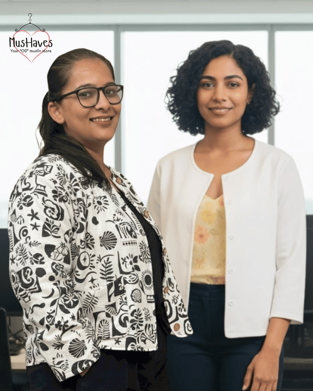 Premium Muslin Jacket | Women | 100% Organic Cotton | Mulmul | 4-Layer | 6-Layers | Reversible | Round Neck | 10°C to 25°C | BnW Block Print + White